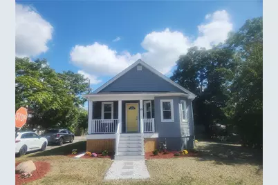 15 South Carpenter Street, East Providence, RI 02914 - Photo 1