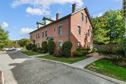1746 Lonsdale Avenue #10, Lincoln, RI 02865 - Photo 1