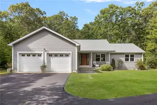 21 Boulder View Dr, Scituate, RI 02831 - Photo 1