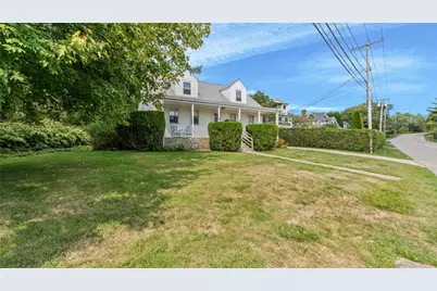 56 Ruggles Avenue #2, Newport, RI 02840 - Photo 1