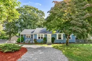 3 Kenmore Ct, Barrington, RI 02806 - Photo 1