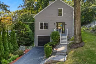 24 Smith St, Lincoln, RI 02865 - Photo 1