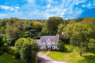 19 Evergreen St, Barrington, RI 02806 - Photo 1