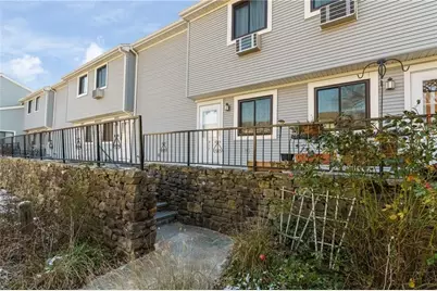 66 Girard Avenue #417, Newport, RI 02840 - Photo 1