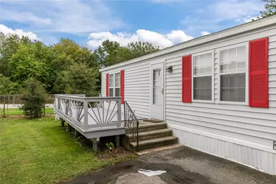 841 Forest Park Avenue, Middletown, RI 02842 - Photo 1