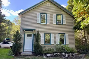 115 Dam St, South Kingstown, RI 02879 - Photo 1