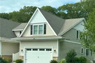 61 Tourjee Ln, North Kingstown, RI 02852 - Photo 1