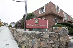 25 School St, Westerly, RI 02891 - Photo 1