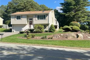 101 Elton Cir, Cranston, RI 02921 - Photo 1