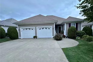 29 Enzo Dr, Coventry, RI 02816 - Photo 1