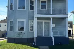 77 Slade St, Pawtucket, RI 02861 - Photo 1