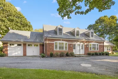 8 Brenton Road #2, Newport, RI 02840 - Photo 1