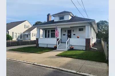 15 Bucklin Street, Pawtucket, RI 02861 - Photo 1