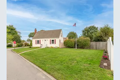 25 Woodbine Street, East Providence, RI 02915 - Photo 1