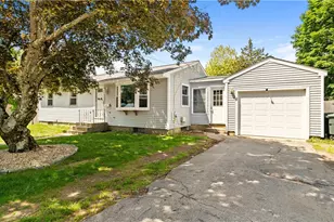 35 Meredith Dr, Coventry, RI 02816 - Photo 1