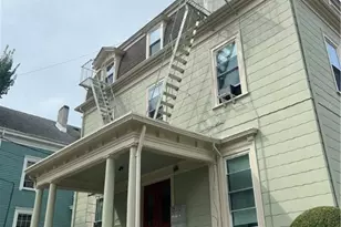 20 Pitman St, Providence, RI 02906 - Photo 1