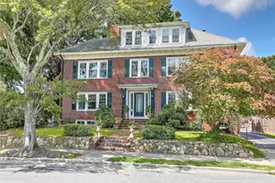 294 Butler Ave, Providence, RI 02906 - Photo 1