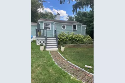 377 Third Beach Road, Middletown, RI 02840 - Photo 1