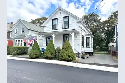 7 Congdon Avenue, Newport, RI 02840 - Photo 1