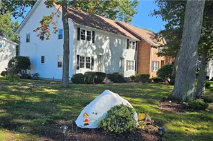 107 Forestwood Dr, North Providence, RI 02904 - Photo 1