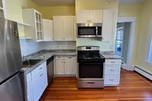 436 Pawtucket Ave, Pawtucket, RI 02860 - Photo 1