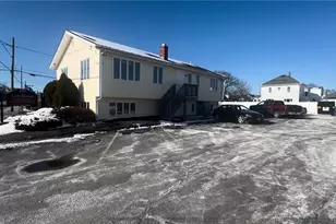 995 Park Ave, Cranston, RI 02910 - Photo 1