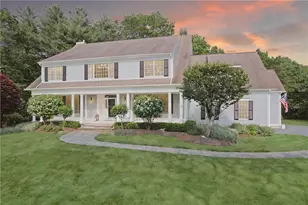 30 Taggart Ct, East Greenwich, RI 02818 - Photo 1