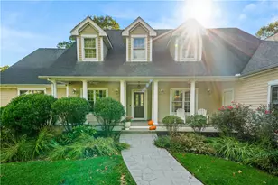 222 Windmill Dr, South Kingstown, RI 02879 - Photo 1