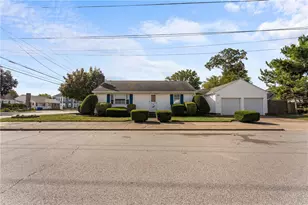 95 Federal St, Pawtucket, RI 02861 - Photo 1