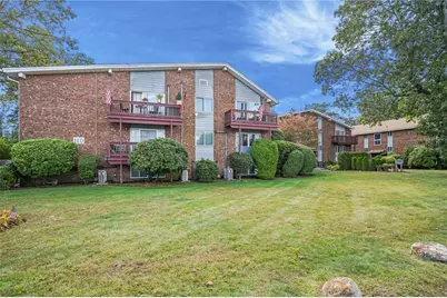 110 Pilgrim Parkway #8, Warwick, RI 02888 - Photo 1