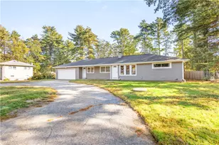 7 Circle Dr, Coventry, RI 02816 - Photo 1