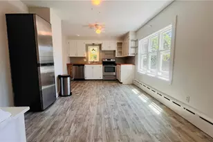 61 Almy St, Newport, RI 02840 - Photo 1