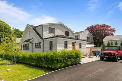 109 Carroll Avenue, Newport, RI 02840 - Photo 1