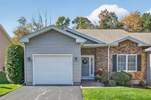 41 Breakneck Hill Rd, Lincoln, RI 02865 - Photo 1