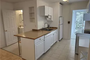 5 Whitwell Ave, Newport, RI 02852 - Photo 1