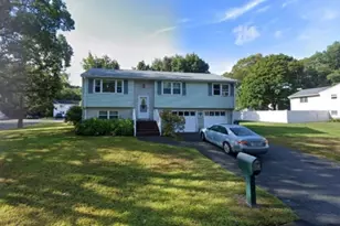 12 Whittier Dr, Coventry, RI 02816 - Photo 1