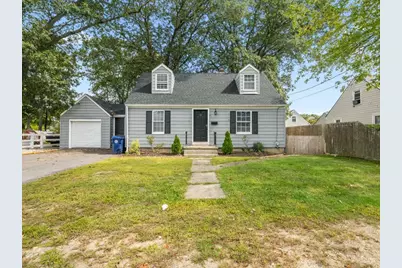 40 Buttonwoods Avenue, Warwick, RI 02886 - Photo 1