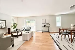 7 Simmons Rd, Barrington, RI 02806 - Photo 1