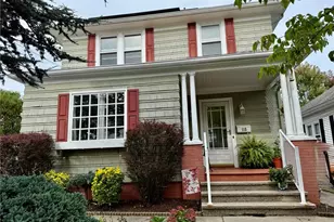 115 Norfolk St, Cranston, RI 02910 - Photo 1