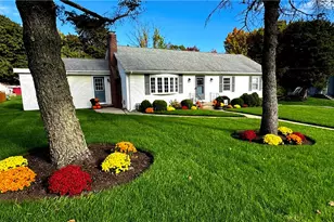 6 Rolling Acres Dr, Cumberland, RI 02864 - Photo 1