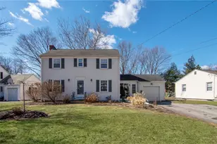 253 Fairfax Dr, Warwick, RI 02888 - Photo 1