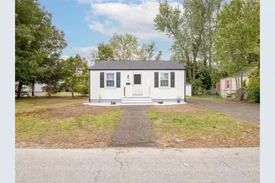 40 Easton Avenue, Warwick, RI 02888 - Photo 1