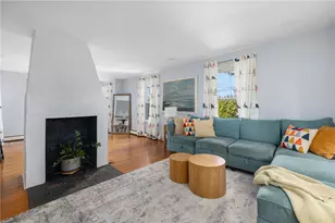 37 Concord Dr, Middletown, RI 02842 - Photo 1