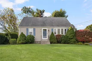 60 Waycross Dr, Warwick, RI 02888 - Photo 1