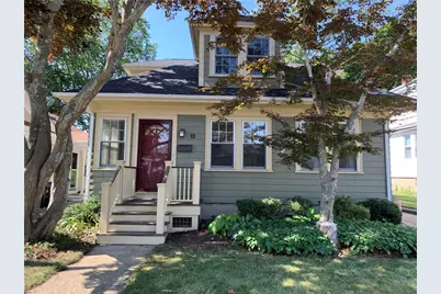 4 Boughton Road, Newport, RI 02840 - Photo 1