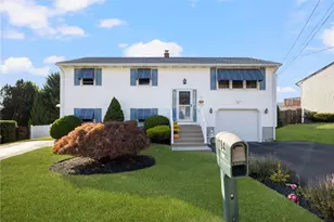 194 Kimberly Ln, West Warwick, RI 02893 - Photo 1