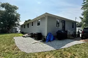 25 Lunn St, East Providence, RI 02915 - Photo 1