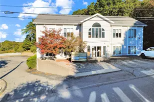 31 Crestview Dr, Westerly, RI 02891 - Photo 1