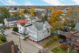 33 White St, Pawtucket, RI 02860 - Photo 1