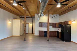 327 Pine St, Pawtucket, RI 02860 - Photo 1